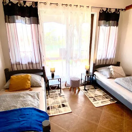 Dom Gorski - Caly Na Wylacznosc * Szklarska Poręba